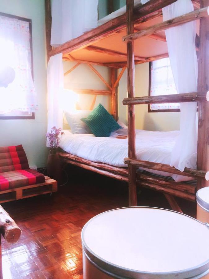 Sister House Chiangmai (Adults Only) Acomodação com café da manhã Chiang Mai Exterior foto