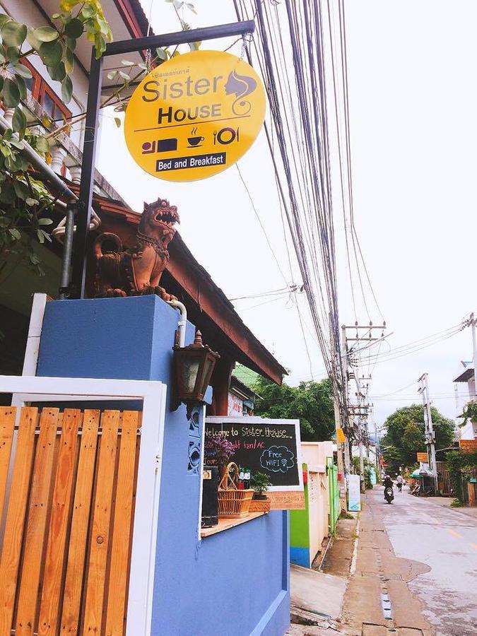 Sister House Chiangmai (Adults Only) Acomodação com café da manhã Chiang Mai Exterior foto